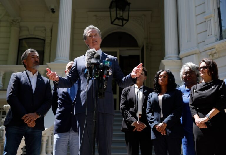 Newsom, Democrats must bring all California’s weapons to Texas gunfight